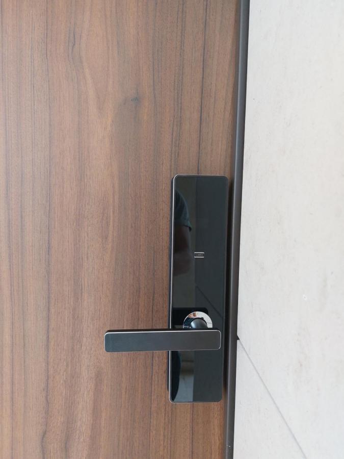 נאזרה Liris Holiday Apartments מראה חיצוני תמונה