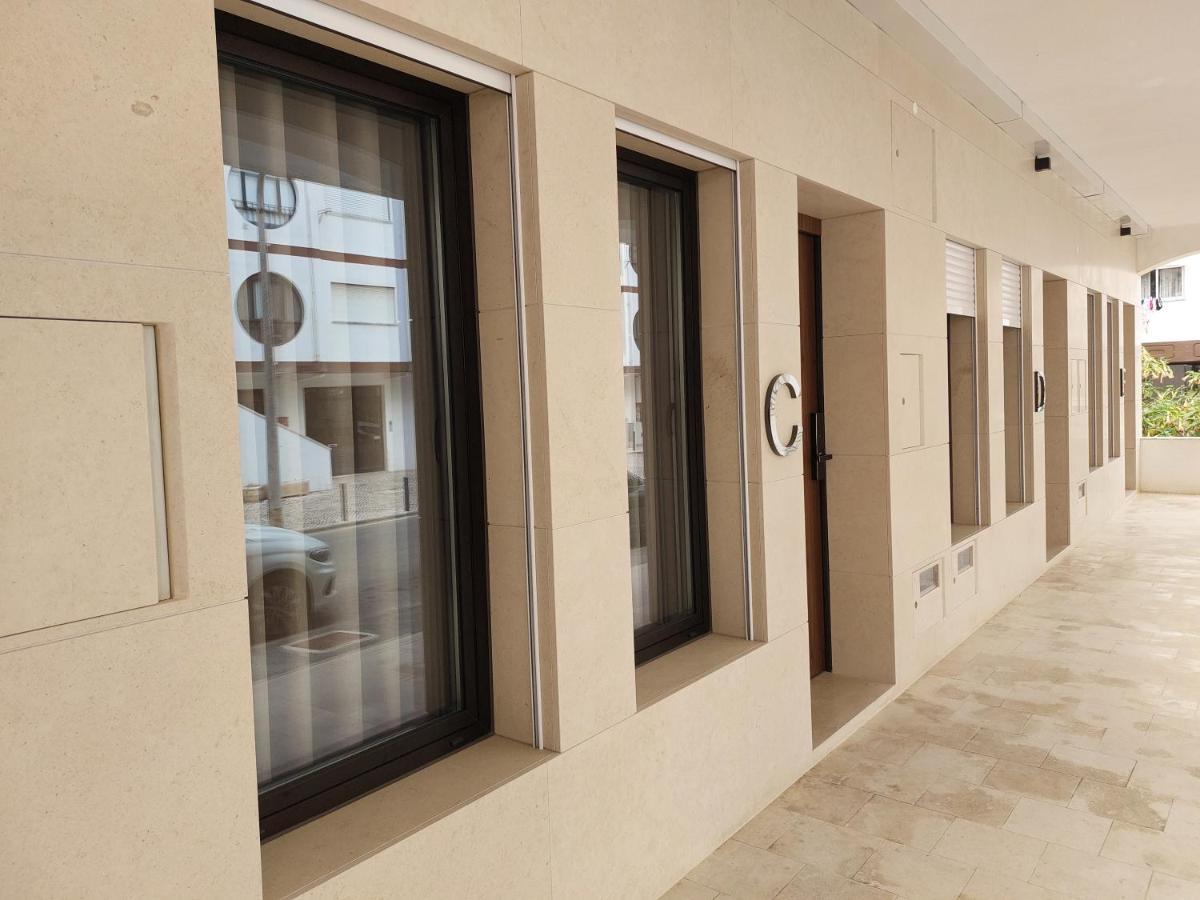 נאזרה Liris Holiday Apartments מראה חיצוני תמונה