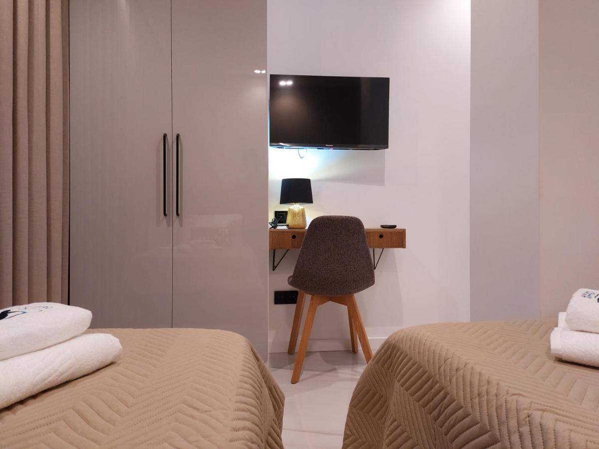 נאזרה Liris Holiday Apartments מראה חיצוני תמונה