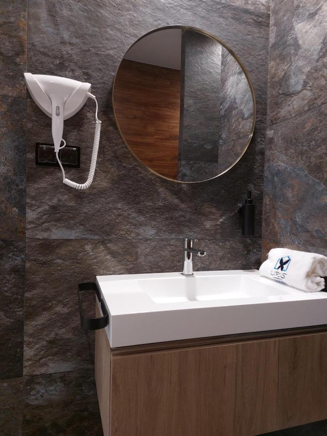 נאזרה Liris Holiday Apartments מראה חיצוני תמונה
